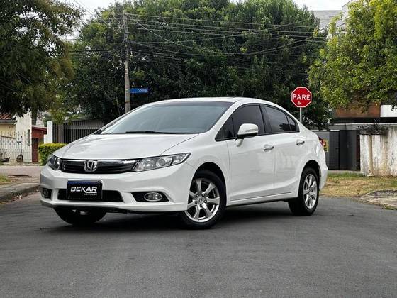 HONDA CIVIC 1.8 EXS 16V FLEX 4P AUTOMÁTICO HONDA CIVIC 1.8 EXS 16V FLEX 4P AUTOMÁTICO
